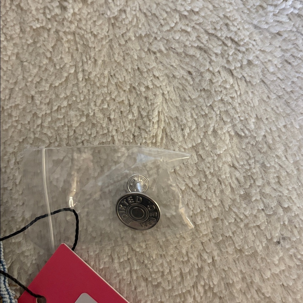 NWT Light Wash Edikted Raw Hem Jean Skirt - Picture 3 of 5